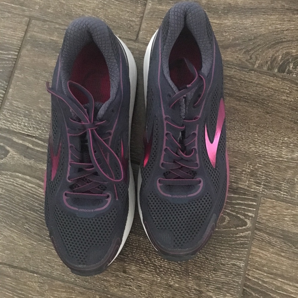 Brooks carpe runem DNA 9 shoes